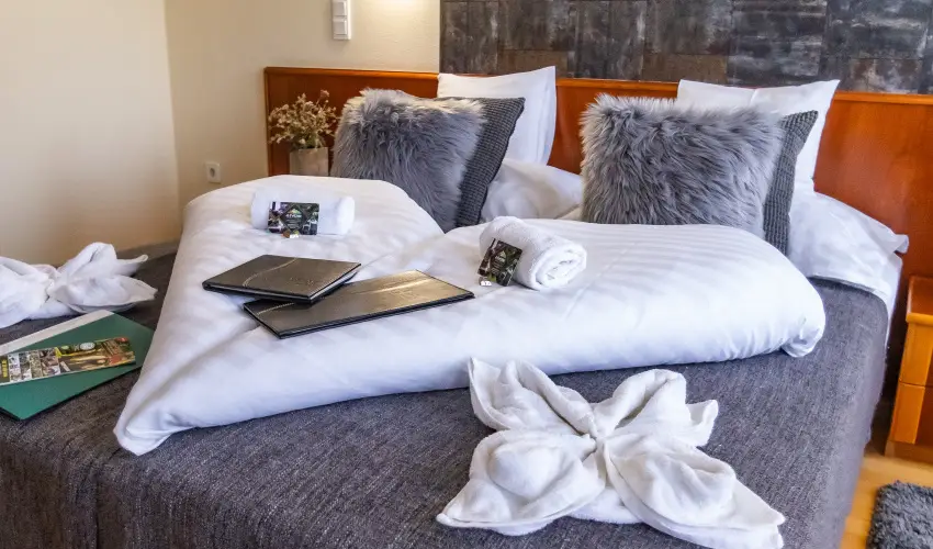 4 vszak Hegyihotel Mtrahza - Szilveszter (min. 2 j)