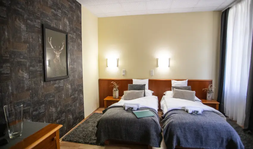 4 vszak Hegyihotel Mtrahza - Szilveszter (min. 2 j)