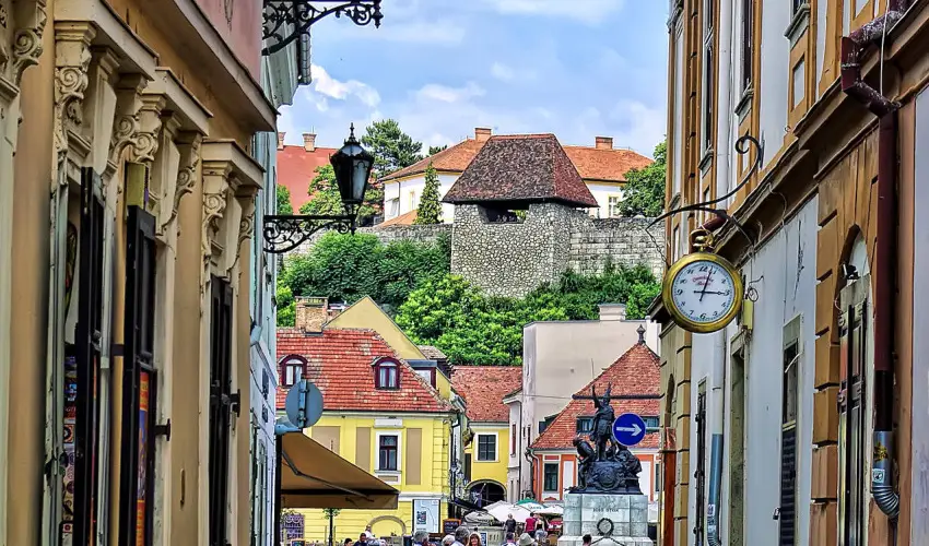 Agria Vintage Apartman Eger - Szilveszter