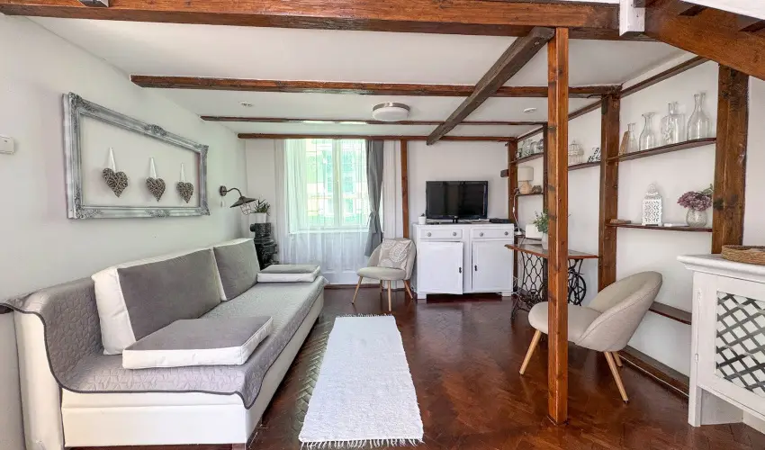 Agria Vintage Apartman Eger - Szilveszter