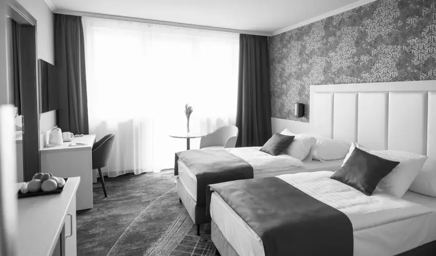 Airport Hotel Budapest Vecs�s - Szilveszter - teljes el�refizet�ssel (min. 3 �j)