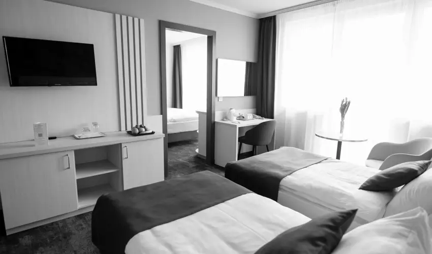 Airport Hotel Budapest Vecs�s - Szilveszter - teljes el�refizet�ssel (min. 3 �j)