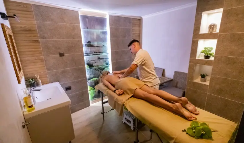 Alfa Hotel Miskolctapolca - Szilveszter (min. 3 j)