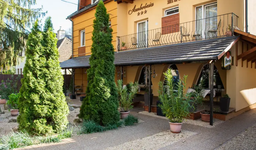 Ambrzia Szllshely s tterem Miskolctapolca - Szilveszter (min. 3 j)