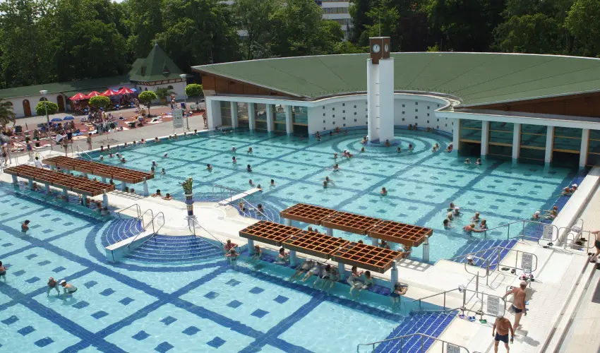Ametiszt Hotel Hark�ny - Szilveszter Hark�nyban (min. 3 �j)