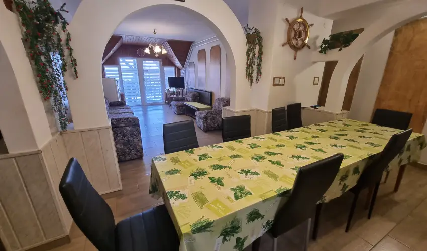 Andrea & Mnika Apartman 2 Harkny - Szilveszter (min. 6 j)