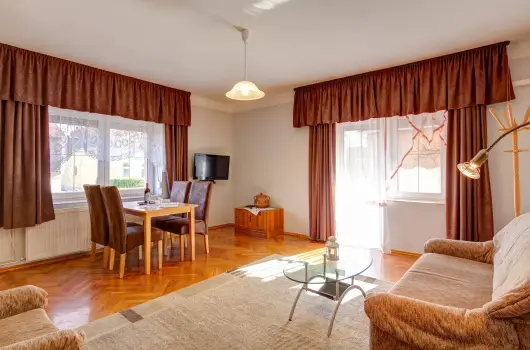 Andrea Villa - Szilveszter (min. 2 j)