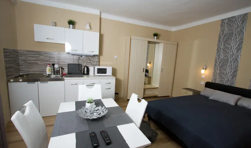 Angyal Apartman Cserkeszl - Szilveszter