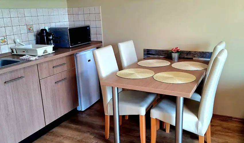 Angyal Apartman Gyula Gyula - Szilveszter (min. 2 j)