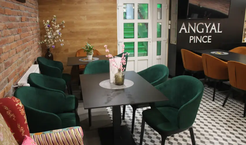 Angyal Panzi� Hajd�szoboszl� - Szilveszter
