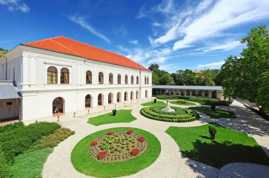 Anna Grand Hotel - Szilveszter (min. 2 j)