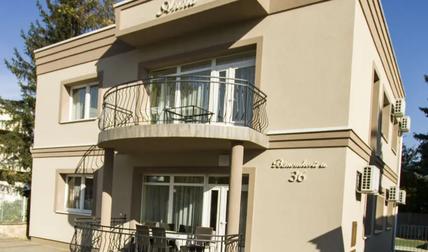 Anna Vendghz Hajdszoboszl - Szilveszter (min. 3 j)