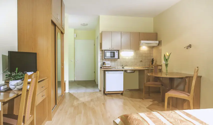 Apartman Hotel Bk, Bkfrd - Szilveszter