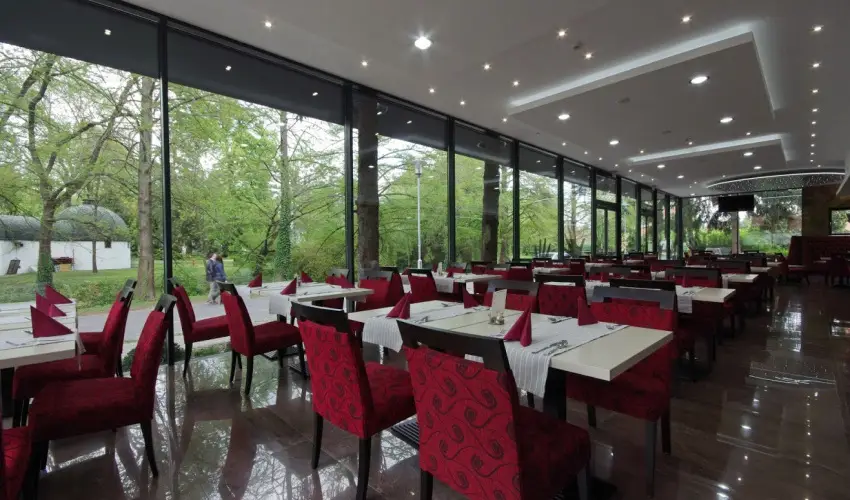 Aqua Hotel Gyula - Szilveszter (min. 3 j)