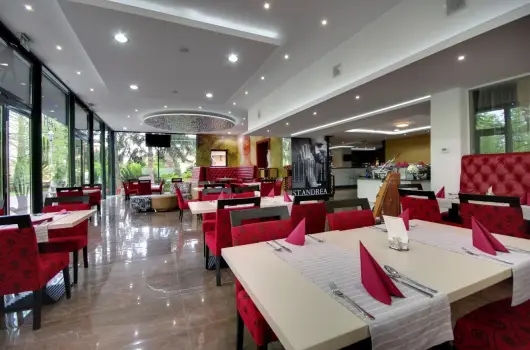 Aqua Hotel - Szilveszter (min. 2 j)