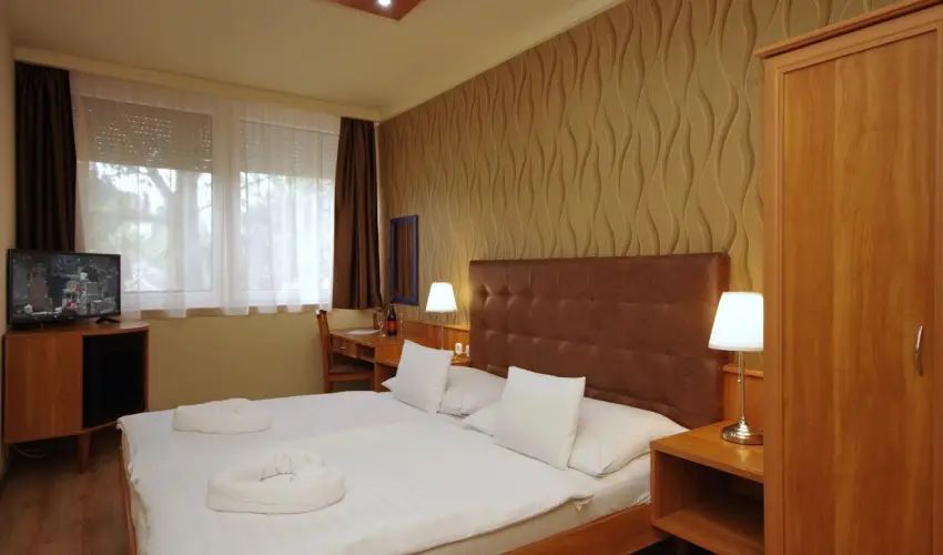 Aqua Hotel Gyula - Szilveszter (min. 3 j)