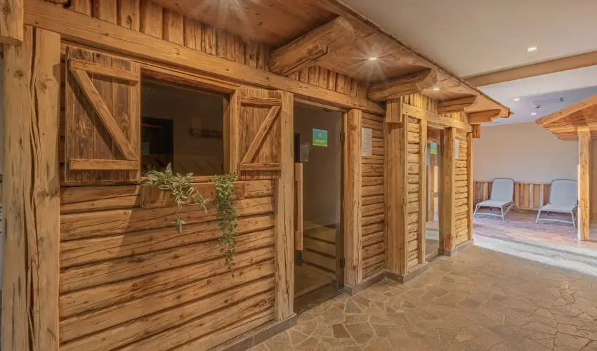 AquaMed Hotel Hark�ny Hark�ny - Szilveszter (min. 3 �j)