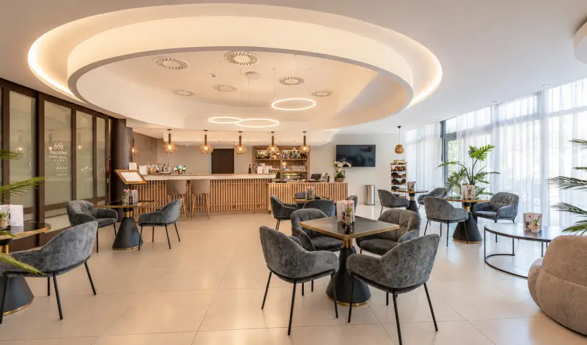 AquaMed Hotel Hark�ny Hark�ny - Szilveszter (min. 3 �j)