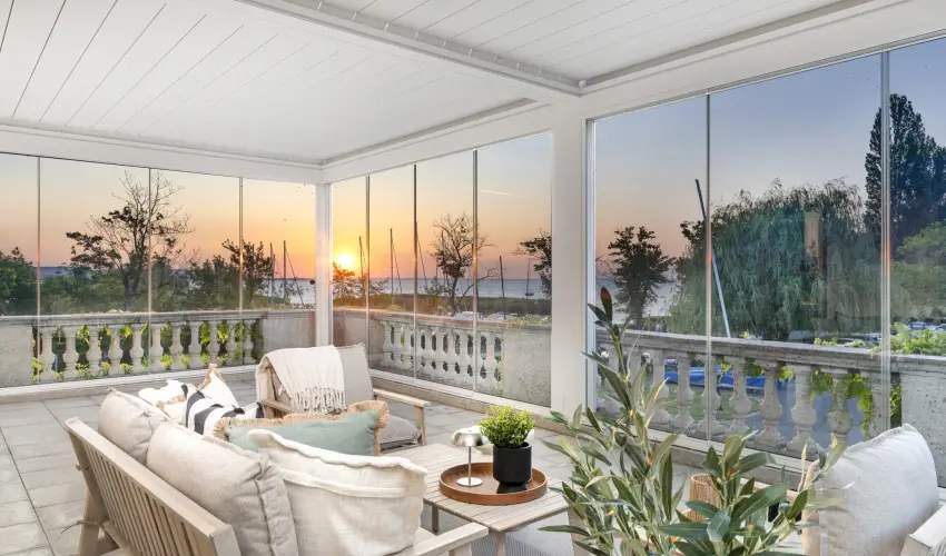 Aquilo Apartmanok Tihany - Szilveszter (min. 2 �j)