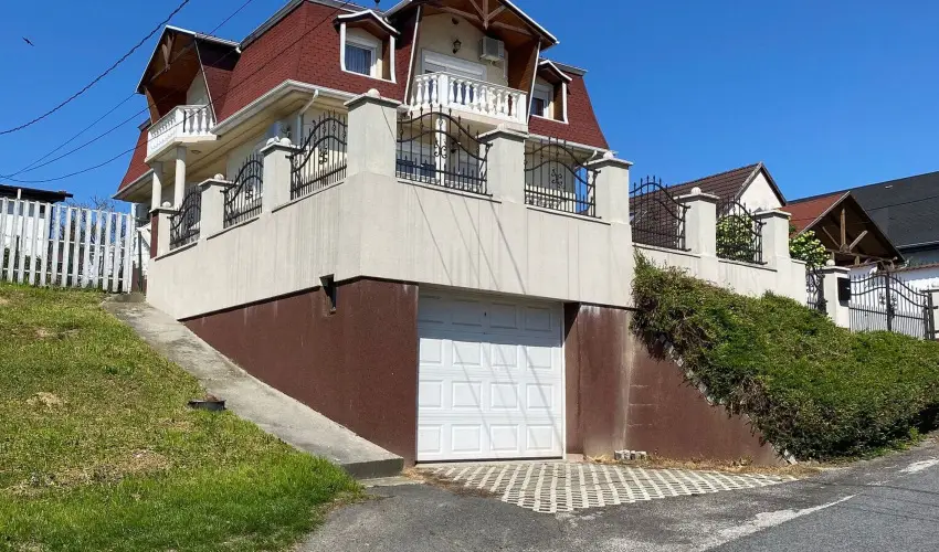 Arany Apartmanhz Zalagyngye  Zalakaros - Szilveszter (min. 2 j)