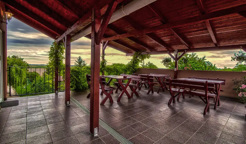 Aranypatk� Panzi� Gy�r�jbar�t - Szilveszter