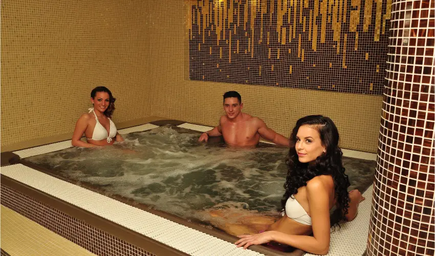 Arcanum Hotel Bkscsaba - Szilveszter (min. 3 j)