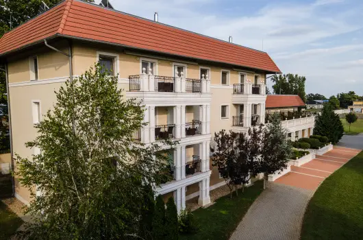 Arcanum Hotel - Szilveszteri �vb�cs�ztat� az Arcanum Hotelben 2026 (min. 3 �j)