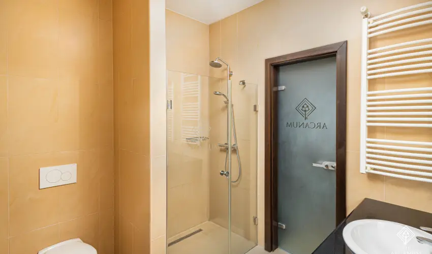 Arcanum Hotel B�k�scsaba - Szilveszteri �vb�cs�ztat� az Arcanum Hotelben 2026 (min. 3 �j)