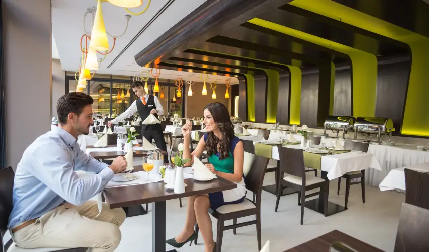 Art Hotel Szeged Szeged - Szilveszter (min. 3 j)