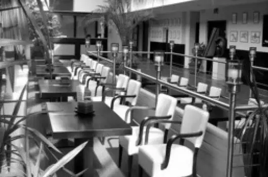 Art Hotel - Szilveszter (min. 2 �j)