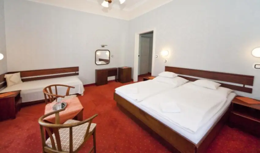 Astoria Hotel s tterem Balatonfred - Szilveszter (min. 2 j)
