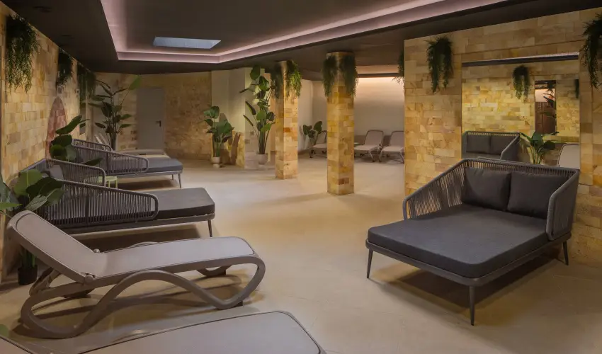 Hotel Atlantis Wellness & Conference Hajdszoboszl - Szilveszter (min. 3 j)