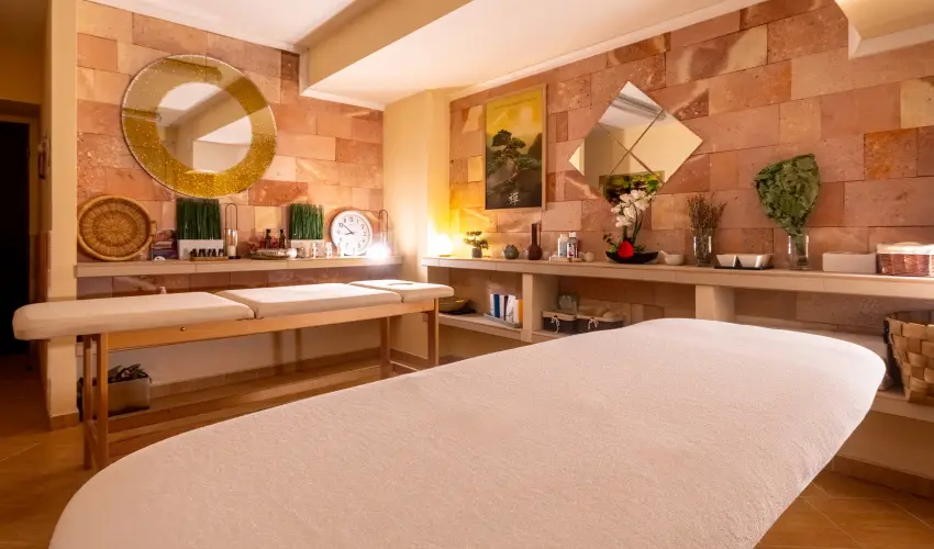 Aurora Hotel Miskolctapolca - Aurora Szilveszter (min. 3 j)