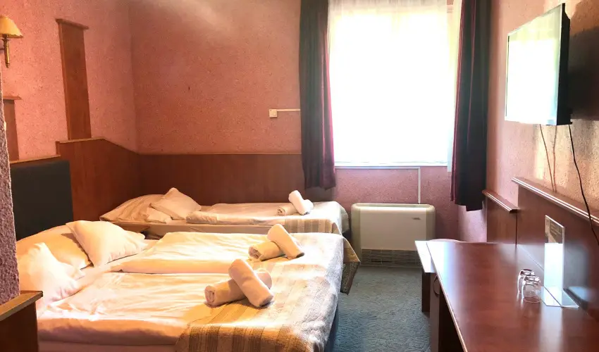 Bagolyvr Inrcs Inrcs - Szilveszter