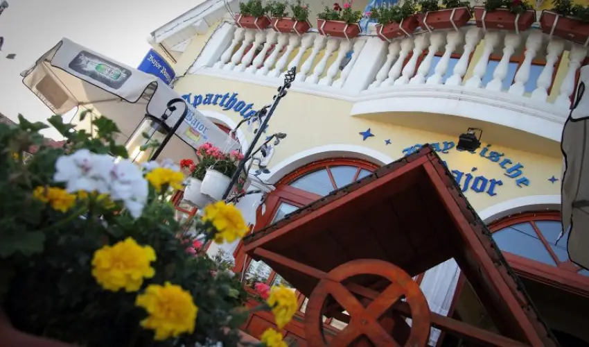 Bajor Panzi Aparthotel Bk, Bkfrd - Szilveszter (min. 2 j)