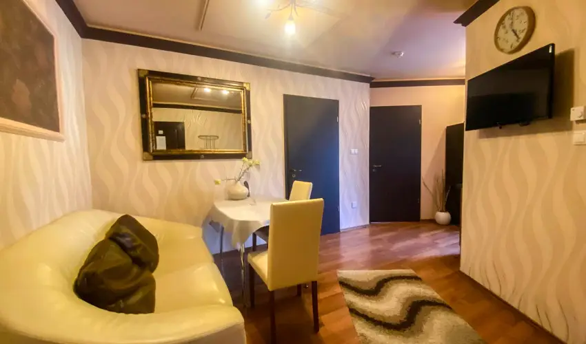 Bajor Panzi Aparthotel Bk, Bkfrd - Szilveszter (min. 2 j)