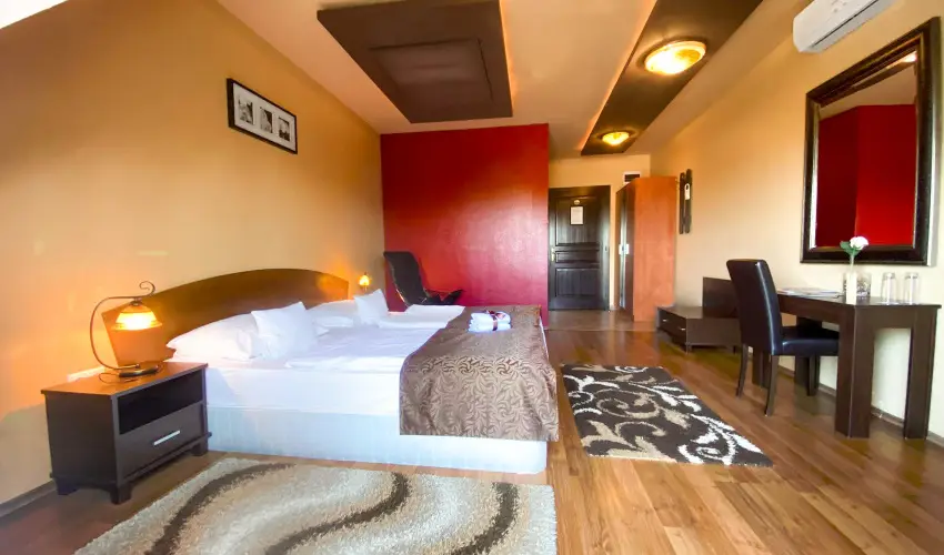 Bajor Panzi Aparthotel Bk, Bkfrd - Szilveszter (min. 2 j)