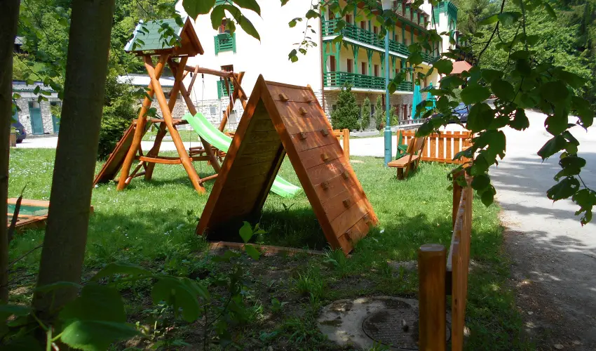 Hotel Bakony Bakonybl - Szilveszter (min. 2 j)