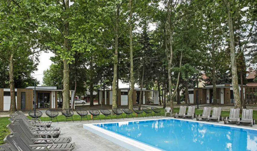 Barack Thermal Apartmanok Tiszakcske - Szilveszter