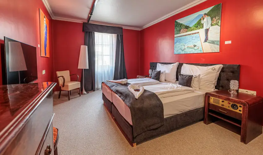 Barka Galria Hotel s tterem Tllya - Szilveszter