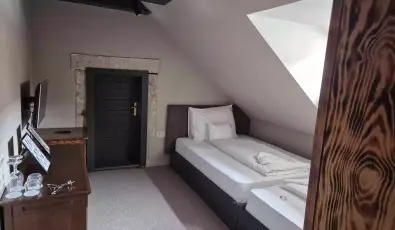 Barka Galria Hotel s tterem Tllya