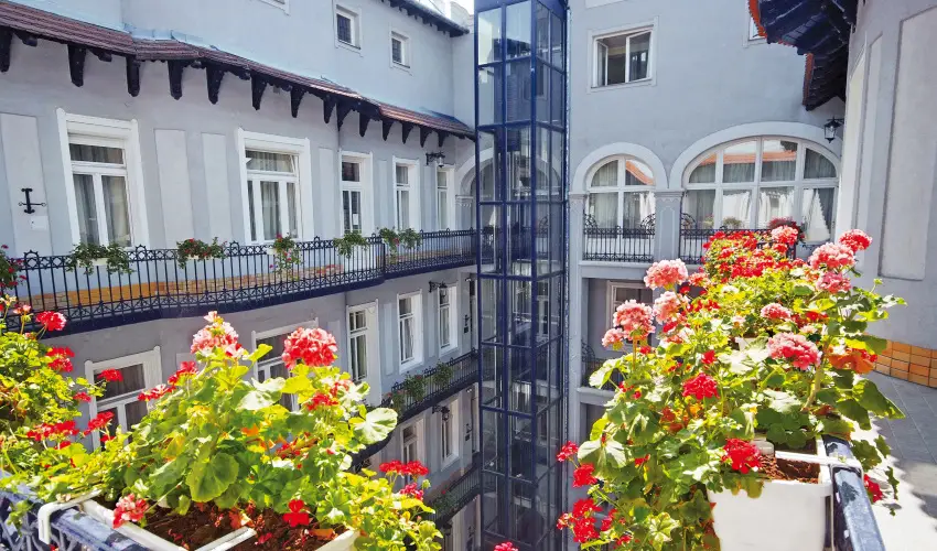 Baross City Hotel Budapest - Szilveszter (min. 3 j)