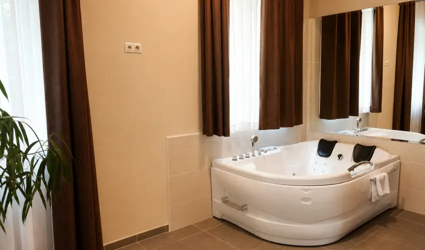 Batthy�ny Kast�lysz�ll� Zalacs�ny - Szilveszter - teljes el�refizet�ssel