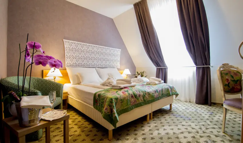 Batthy�ny Kast�lysz�ll� Zalacs�ny - Szilveszter - teljes el�refizet�ssel