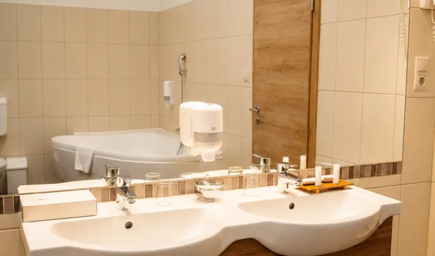 Batthy�ny Kast�lysz�ll� Zalacs�ny - Szilveszter - teljes el�refizet�ssel