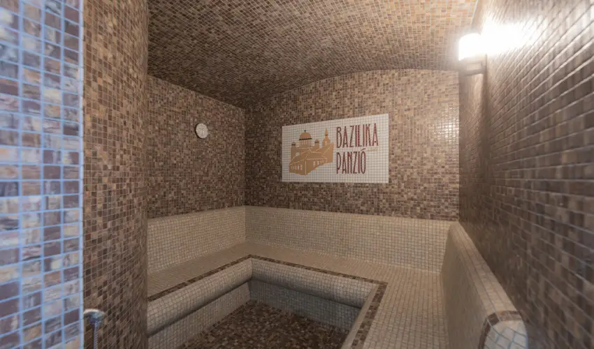 Bazilika alatti Panzi Esztergom - nnepi Wellness a Csillagok Alatt (min. 2 j)
