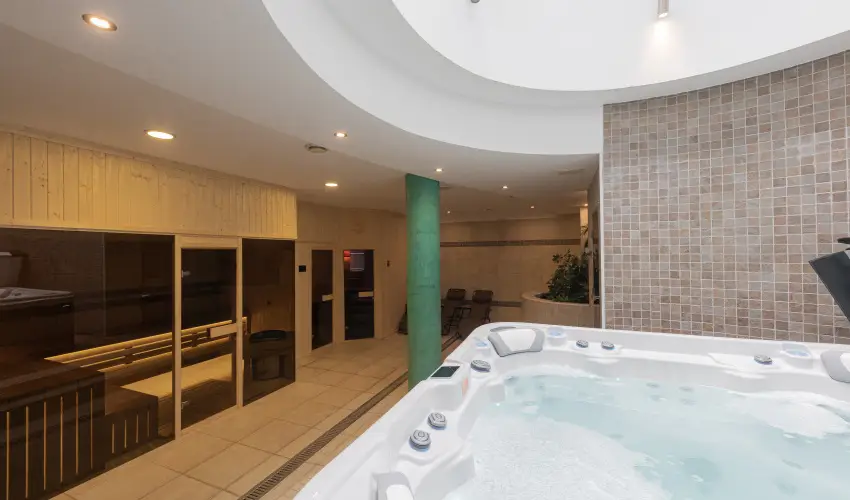 Bazilika alatti Panzi Esztergom - nnepi Wellness a Csillagok Alatt (min. 2 j)