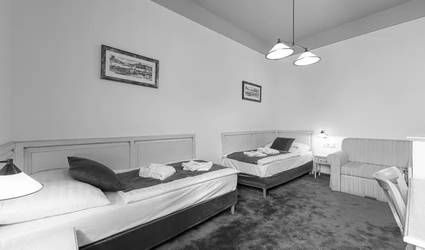 Bazilika alatti Panzi Esztergom - Szilveszter