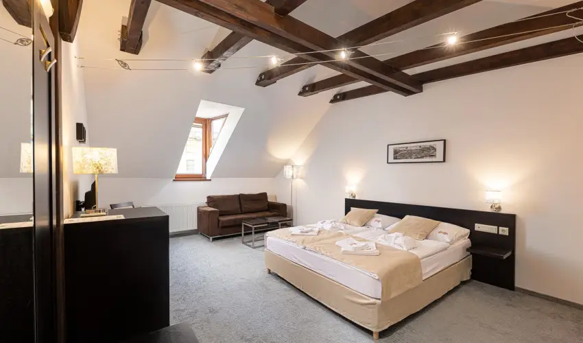 Bazilika alatti Panzi Esztergom - nnepi Wellness a Csillagok Alatt (min. 2 j)