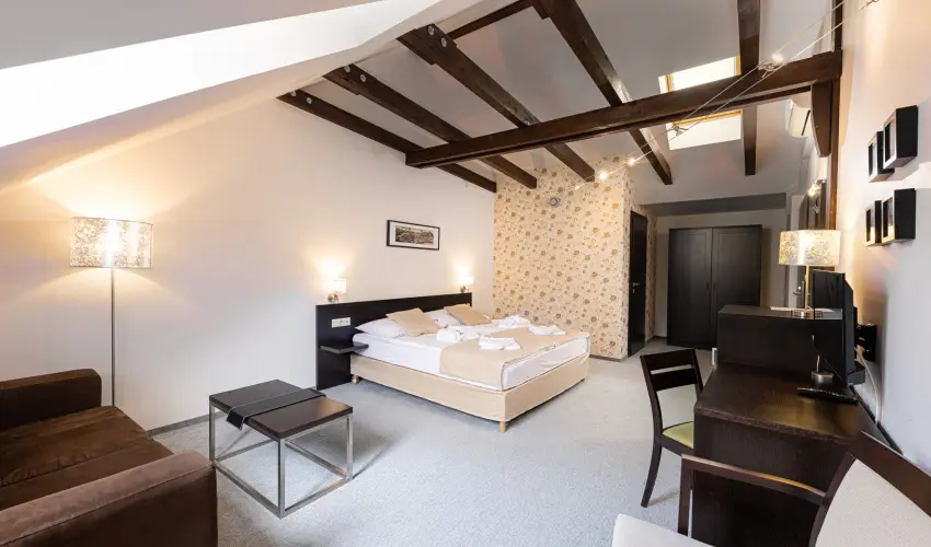 Bazilika alatti Panzi Esztergom - nnepi Wellness a Csillagok Alatt (min. 2 j)